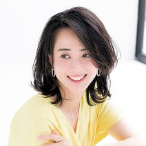 短め前髪がポイント！分け目を隠してボリュームを出すセミロングヘア｜スタイリングテクを人気美容師が解説【美的GRAND】