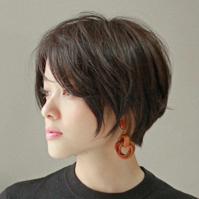 秋にピッタリ ショートヘア種類まとめ 初めてのショートにおすすめのデザインや今っぽショートのスタイルは 美的 Com 秋にピッタリ ショートヘア種類まとめ 初めてのショートにおすすめのデザインや今っぽショートのスタイルは 美的 Com