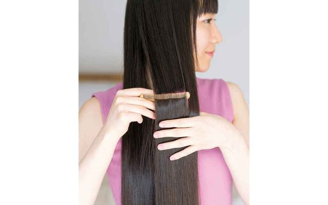 髪にうるおいを与えて目指すはツヤツヤヘア 美髪ヘアモデルの秘密のケア方法とおすすめアイテム 美的 Com