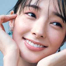 NARSのコーラルシャドウで柔和な表情に｜「いつもありがとう」【美的オリジナルショートストーリー】