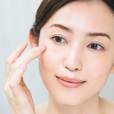有村実樹直伝 美白ケア術｜うるおい美肌のために、シミ・くすみ肌を新しい肌へ♪