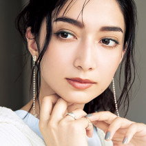 ベイビー ミーのカーキのアイラインで最旬おしゃれ顔に♪ 人気H＆M直伝の“打ちライン”テクニック