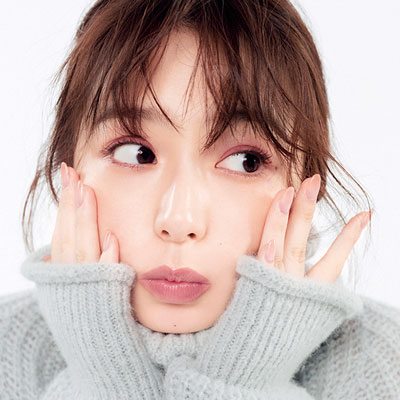 宇垣美里流・2020秋冬限定コスメメイク｜「ピンクのワントーンメイクでふわもこのかわいい服を着たい」