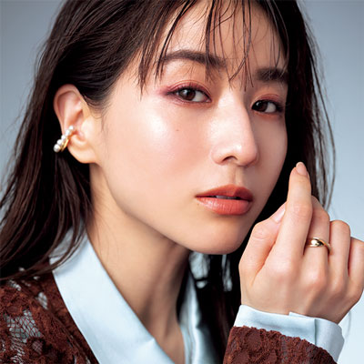 田中みな実さんがディオールの大人気ボルドーシャドウで3パターンのメイクにトライ♪
