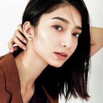 最新高機能美容液ファンデーション6選｜育ちのいい肌なら「極薄ベースメイク」で十分♪
