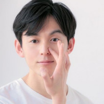 メンズもスキンケアや下地メイクする時代・やり方とおすすめアイテムまで