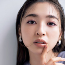 SUQQU、RMK、ヴィセ アヴァン…目元ピンク×唇ベージュでしゃれ感を演出できるアイテムは？