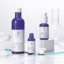 「ニールズヤード」初！エッセンシャルオイル不使用の敏感肌用スキンケアが誕生！【渡辺佳子さん連載vol.207】