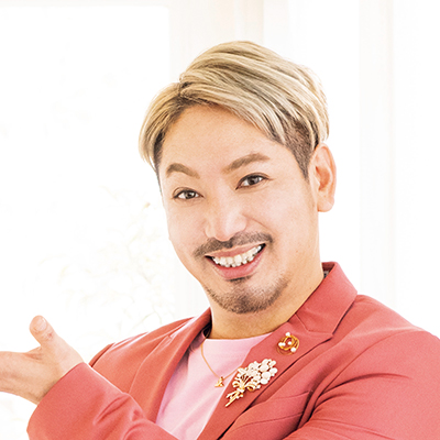 【毎日5分】ほうれい線やフェースラインのたるみに！ 「ザビエルゾーン」のケア方法