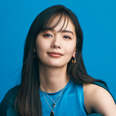中村ゆりさん 年を重ねることは足りなかったピースが埋まるような感覚 表紙初登場インタビュー 美的grand 美的 Com