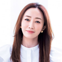 美容家 神崎 恵さん「美的は美容の教科書みたい。基本のキから学びました」｜美容と『美的』の20年