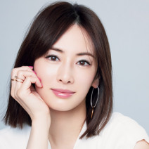 北川景子さん「子供中心の生活だけど、今までとは違う充実感を感じる」｜『美的』5月号スペシャルインタビュー