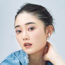 “おしゃれさん”な目元をつくるニュアンスカラーメイク｜paku☆chanさんの＃美的な春顔