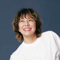 RIKACOさんが語る“更年期の世界”とは？「白いＴシャツとデニムが一生似合う女性でいたい」【美的GRAND】