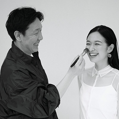 初夏におすすめのベースメイクは？ おしゃれメイクを生み出す人気H&M笹本恭平さんが回答♪