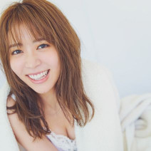 女子注目のアイドルグループ「SUPER☆GiRLS」井上真由子が初のソロ写真集を発売！