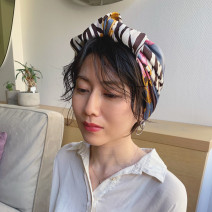 リゾート感満載♪簡単大人スカーフアレンジで夏のファッションをワンランクお洒落にアップ