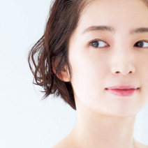 人との会話が減って表情筋衰えてない？ こりをほぐしてスッキリ小顔に！