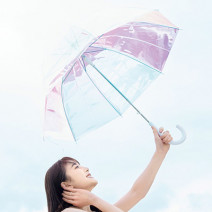 【髪タイプ診断】梅雨時の髪、広がる or つぶれる？｜解決策をまとめてチェック