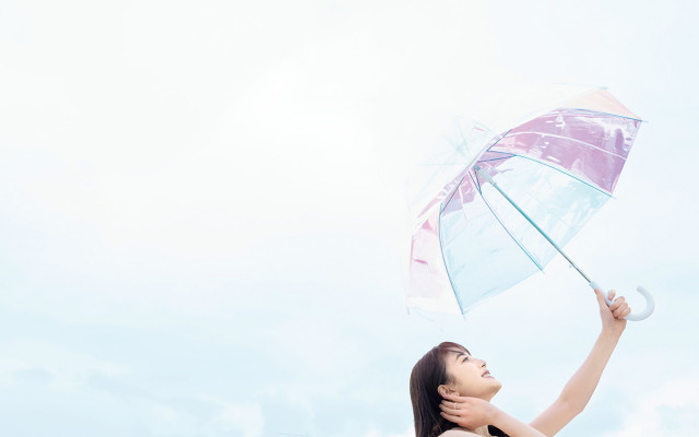 髪タイプ診断 梅雨時の髪 広がる Or つぶれる 解決策をまとめてチェック 美的 Com