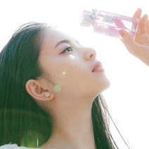 齋藤飛鳥×ミス ディオール｜愛のように香るフレグランスと共に