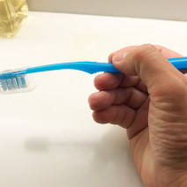 ホワイトニングの仕組みって？研磨剤ってどうなの？オーラルケアのホント｜あきば美容研究生のメンズ美容塾 vol.48