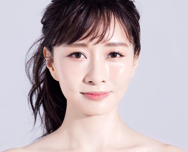 肌を綺麗にする方法 石井美保さんに学ぶ スキンケア術 や 美容プロ達の美習慣 美的 Com