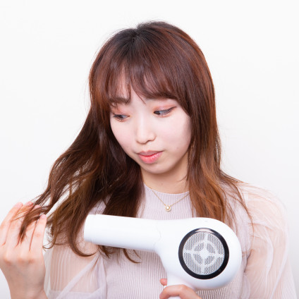 ヘアオイルをつけると髪がなかなか乾かない！【髪のプロが指南！ヘアのお悩み一問一答vol.22】
