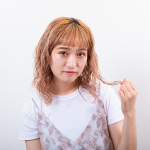 夏はカラーが褪色しやすい。防ぐ方法は？【髪のプロが指南！ヘアのお悩み一問一答vol.28】