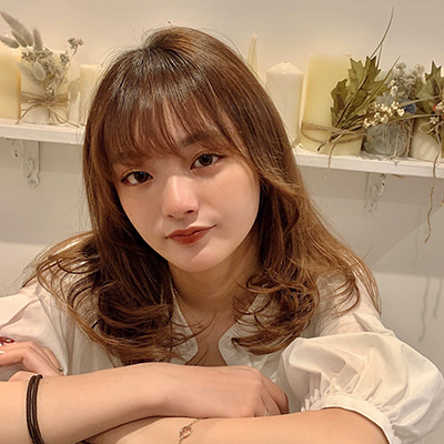 ワンカールでつくるお洒落ヘア！あざとさも、小顔も狙えるセミロング｜ 最旬ヘアカタログ
