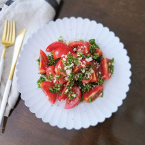 トマト×香味野菜で夏に負けないしなやかさを！「トマトとパセリ、エシャレットのサラダ」Today’s SALAD #172