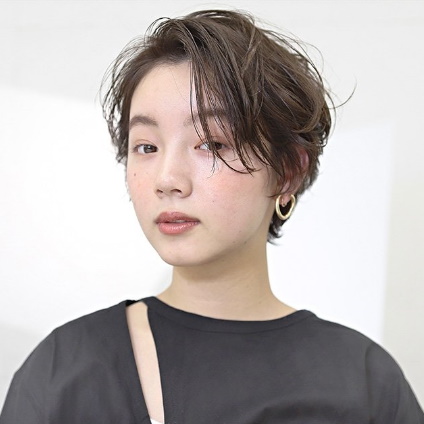 カールの効いたヘアが人気！| 最旬ヘアランキングTOP4【2021.7月】