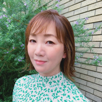 大人も楽しめる人気のラベンダーカラーで白髪をなかったことに