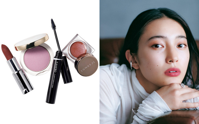 ジバンシイのマットな赤リップでピュア顔に 今注目の女優 久保田紗友さんに秋メイクをしてみたら 美的 Com ジバンシイのマットな赤リップでピュア顔に 今注目の女優 久保田紗友さんに秋メイクをしてみたら 美的 Com