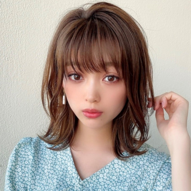 「毛量が多い…」って悩む人に試してほしい、髪型&ヘアアレンジ【ショート・ミディアム・ボブ・ロング別】 | 美的.com