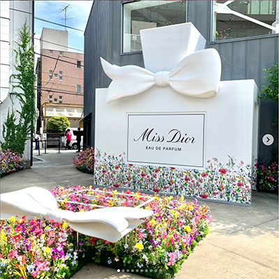 新「ミス ディオール」のアートイベントが話題！RMKやコスメデコルテのクリスマスコフレにも注目～先週のインスタ人気ランキングVol.164～