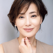 モデル・真樹麗子さん「塗るだけで今っぽくなれるのが最新ファンデのいいところ！」