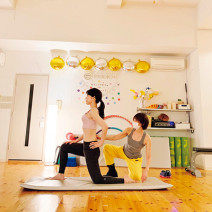 腸内環境、トレーニング…「老け」対策はインナーケアから！｜美のプロたちが教える老けにくいTIPS