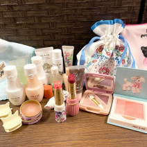 【クリスマスコフレ2021】美容編集者たちイチオシのコフレ＆限定品は？「＃美的編集者のマイベスコス」vol.2