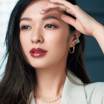 ディオールの限定パレット×赤リップで圧倒的美人顔に！｜ヌーディなツヤもプラスしてキレイを底上げ！