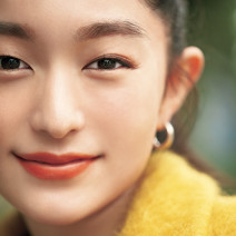 ＆beのマットオレンジリップのオーバー塗りでおしゃれハッピーに♪｜人気H&M 中山友恵さんが提案