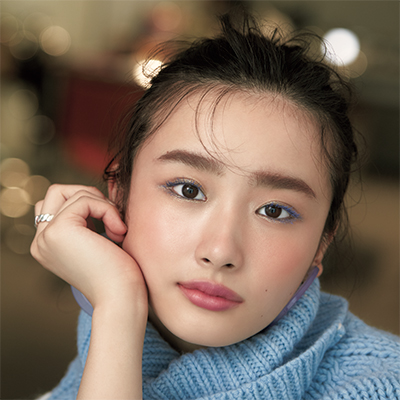 ミニマム使いでキラキラこなれEYEになる！ゴールドグリッターシャドウ＆ラベンダーマスカラを使いこなすポイントは？