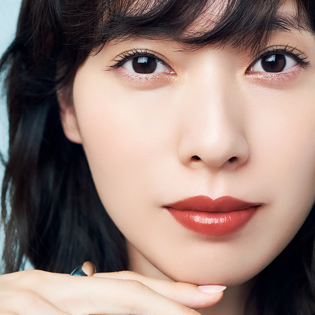 戸田恵梨香さんが最近 心穏やかにいられるようになった理由は 美的 12月号スペシャルインタビュー 美的 Com