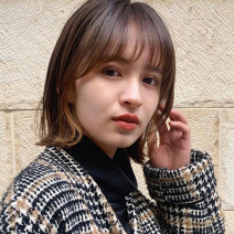 インナーカラーでお洒落見え！大人ナチュラルの美ボブ｜最旬ヘアカタログ
