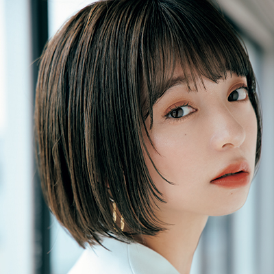 【ミニボブ】小顔感もぐぐっと上昇♪ 透け感もプラスしたスタイルのポイントは？