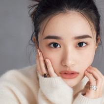 NARS人気リップであざとかわいいセンシュアルな唇へ｜人気H&M paku☆chanさん直伝