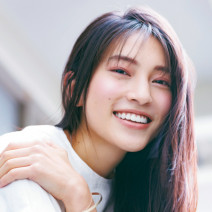 ピンクのワントーンメイクであったか春気分♪｜久保田紗友さんが2022春色メイクを先取り
