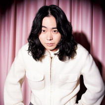菅田将暉さん「演じるよりも、チームでの物作りが好きなんだと思う」｜ドラマ『ミステリと言う勿れ』スペシャルインタビュー
