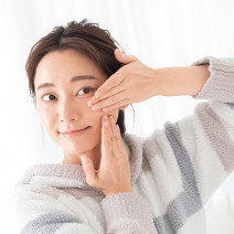 タオルでゴシゴシ、自己流のハンドマッサージ…ついついやりがちケアが肌のたるみにつながっている！？