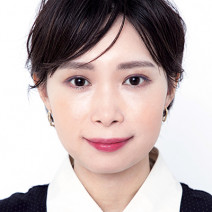 【美眉】長さはトレンドに関係なくスタンダードに！ 基本の眉の描き方をおさらいしよう